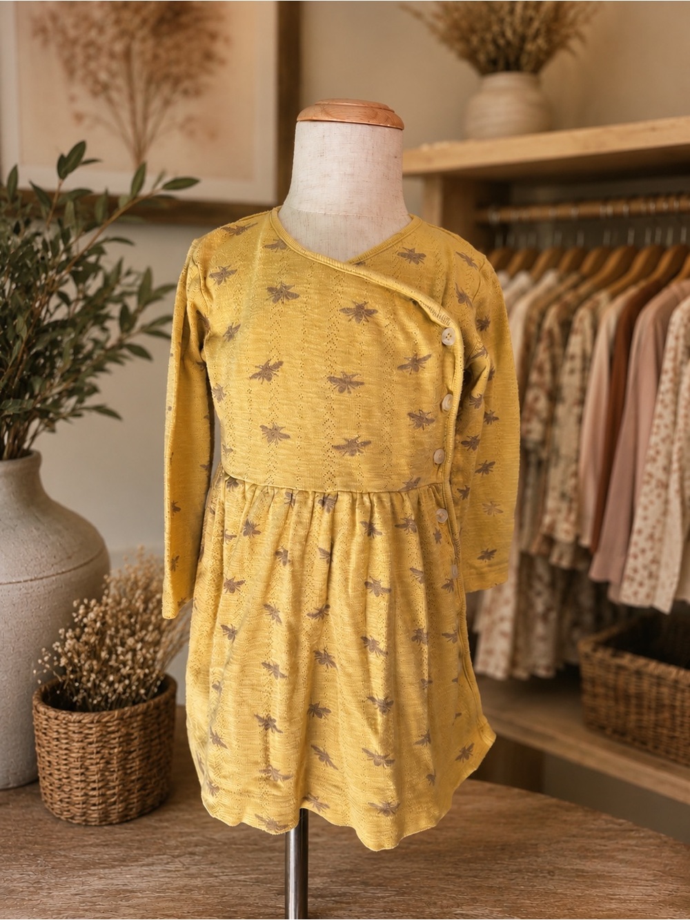 Kate Quinn Organic Dress Size 2T – Mustard Bee Print